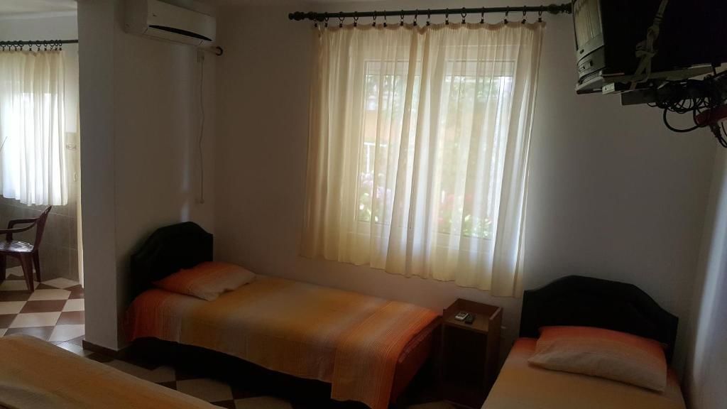 Апартаменты Apartments Pericic Сутоморе-54