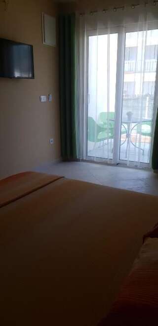 Апартаменты Apartments Pericic Сутоморе Апартаменты-студио-4