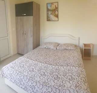 Апартаменты Apartments Pericic Сутоморе Апартаменты-студио-13