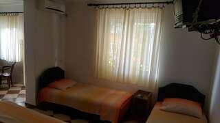 Апартаменты Apartments Pericic Сутоморе Апартаменты-студио-6