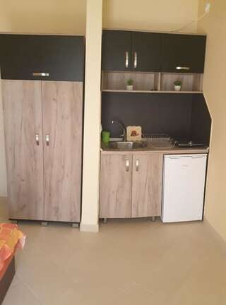 Апартаменты Apartments Pericic Сутоморе Апартаменты-студио-6