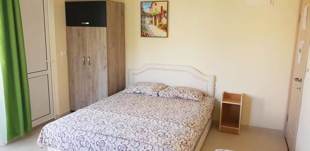 Апартаменты Apartments Pericic Сутоморе-19